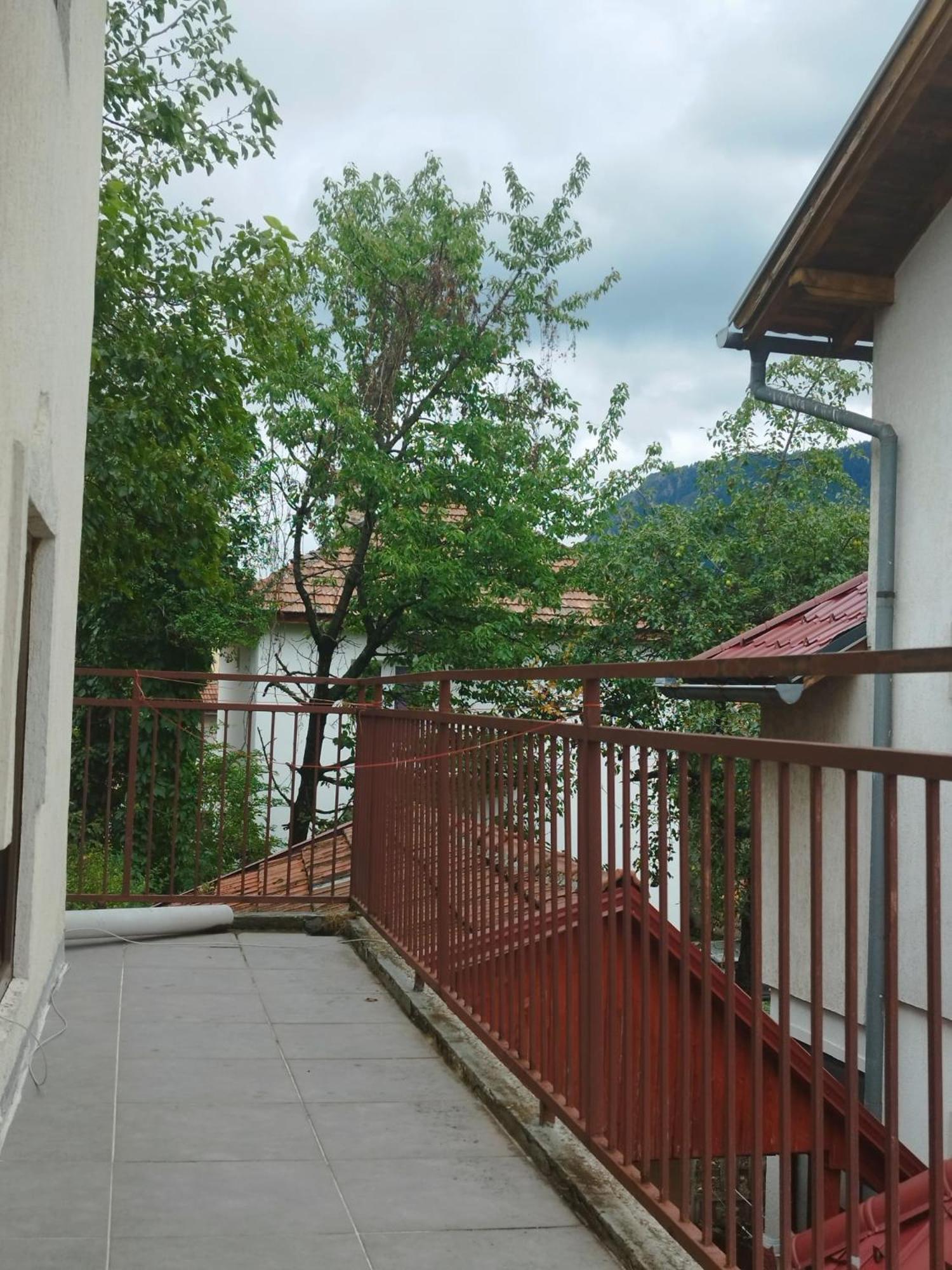 Budget Rooms Vratnik - Amazing Views Sarajevo Luaran gambar