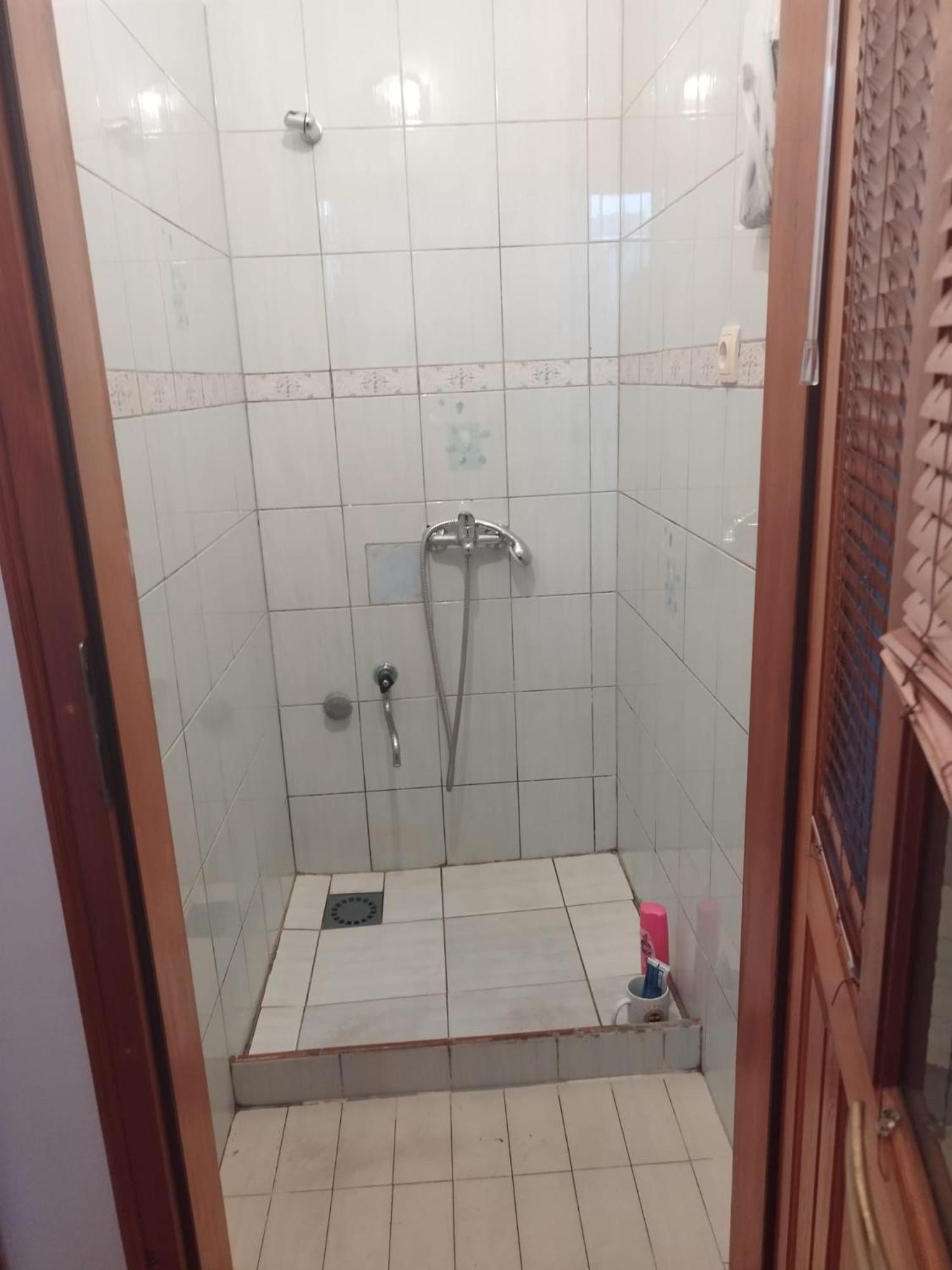 Budget Rooms Vratnik - Amazing Views Sarajevo Luaran gambar