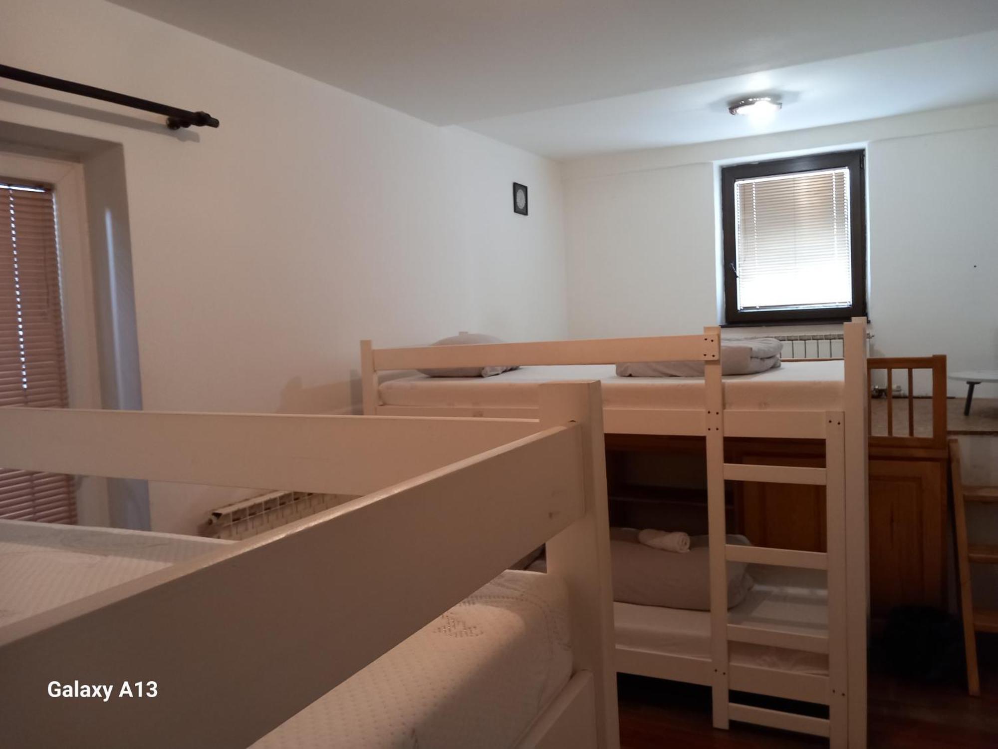 Budget Rooms Vratnik - Amazing Views Sarajevo Bilik gambar